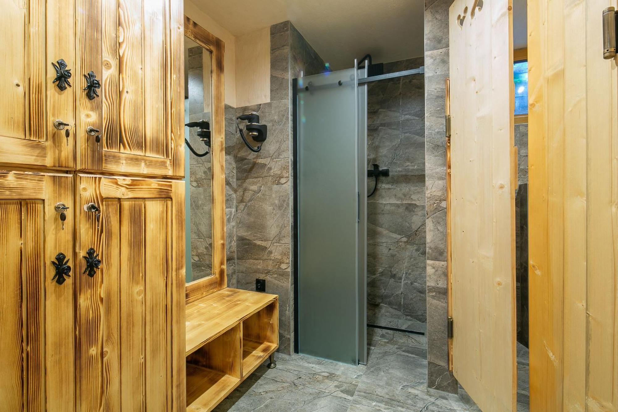 Goralski Gosciniec & Spa ポロニン エクステリア 写真